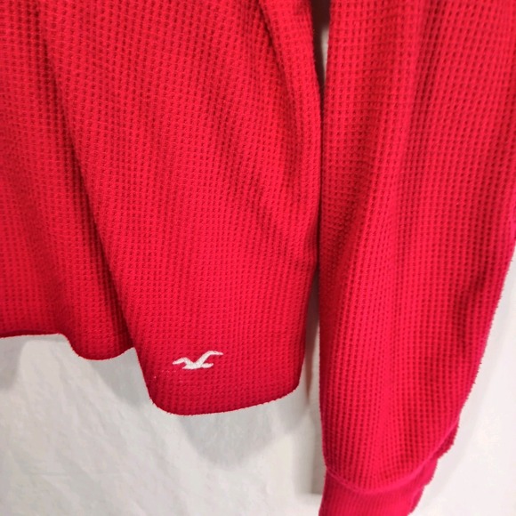 Hollister Boyfriend Tee Women's Thermal Long Sleeve Crew Neck Shirt Red Sz M - Picture 2 of 4